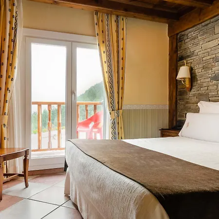 Hotel Os De Civis Os de Civis
